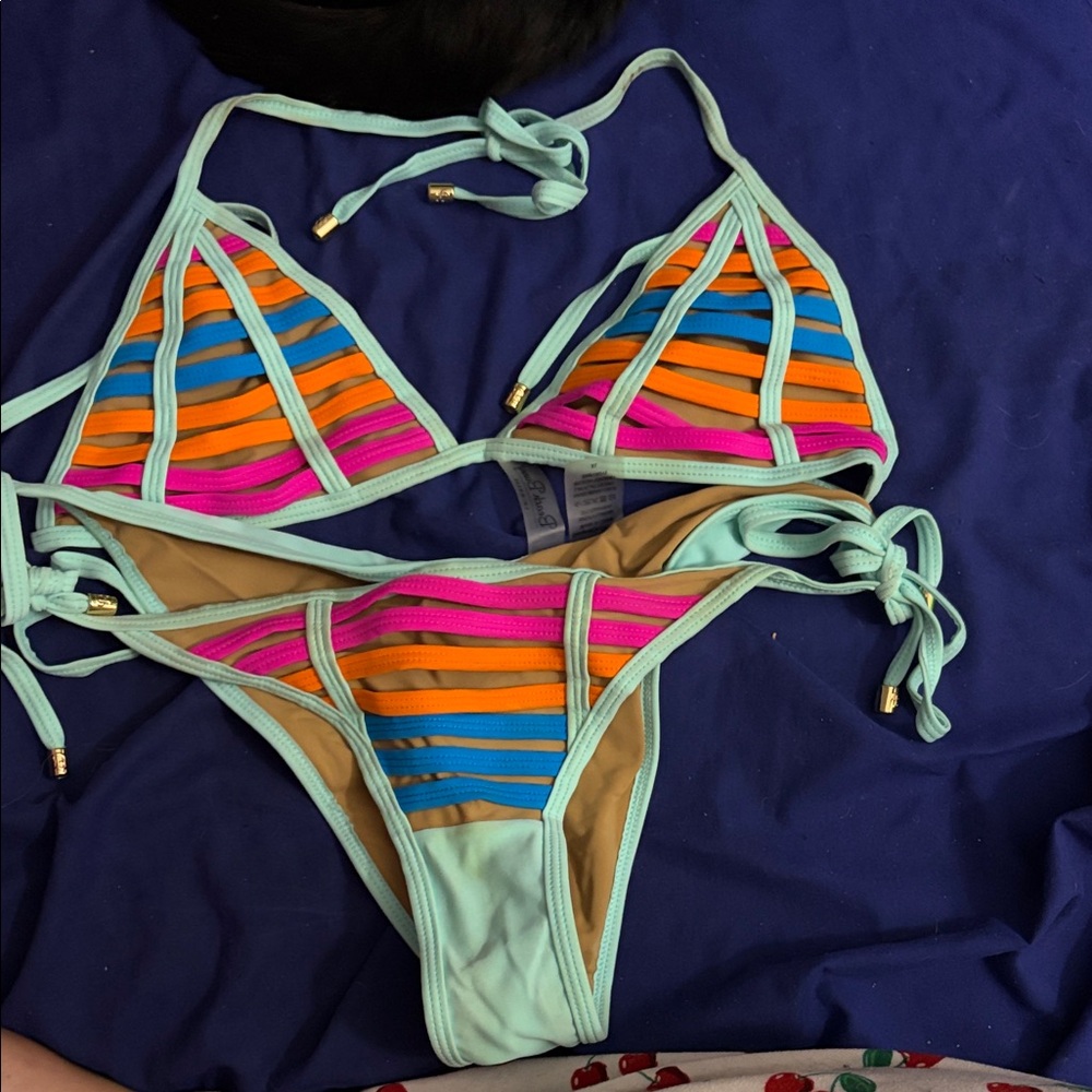 Beach bunny bikini